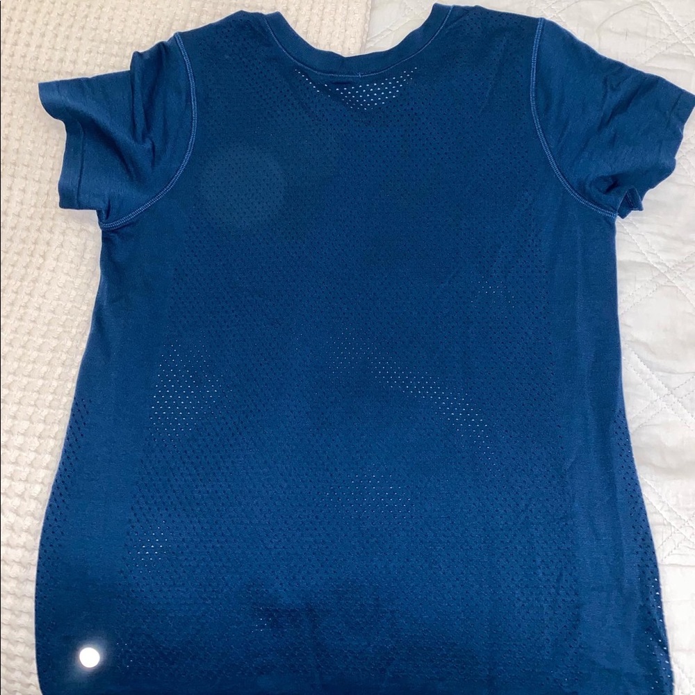Lululemon mesh shirt